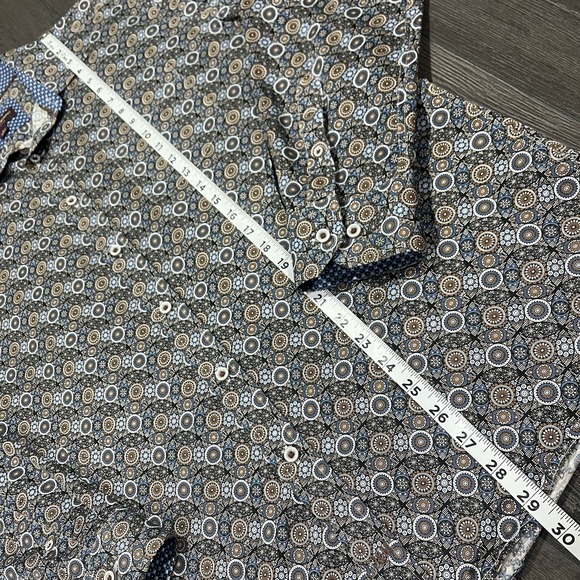 Johnston & Murphy Long Sleeve Shirt Large Flip Cuff Geometric Kaleidoscope Print - Picture 5 of 11